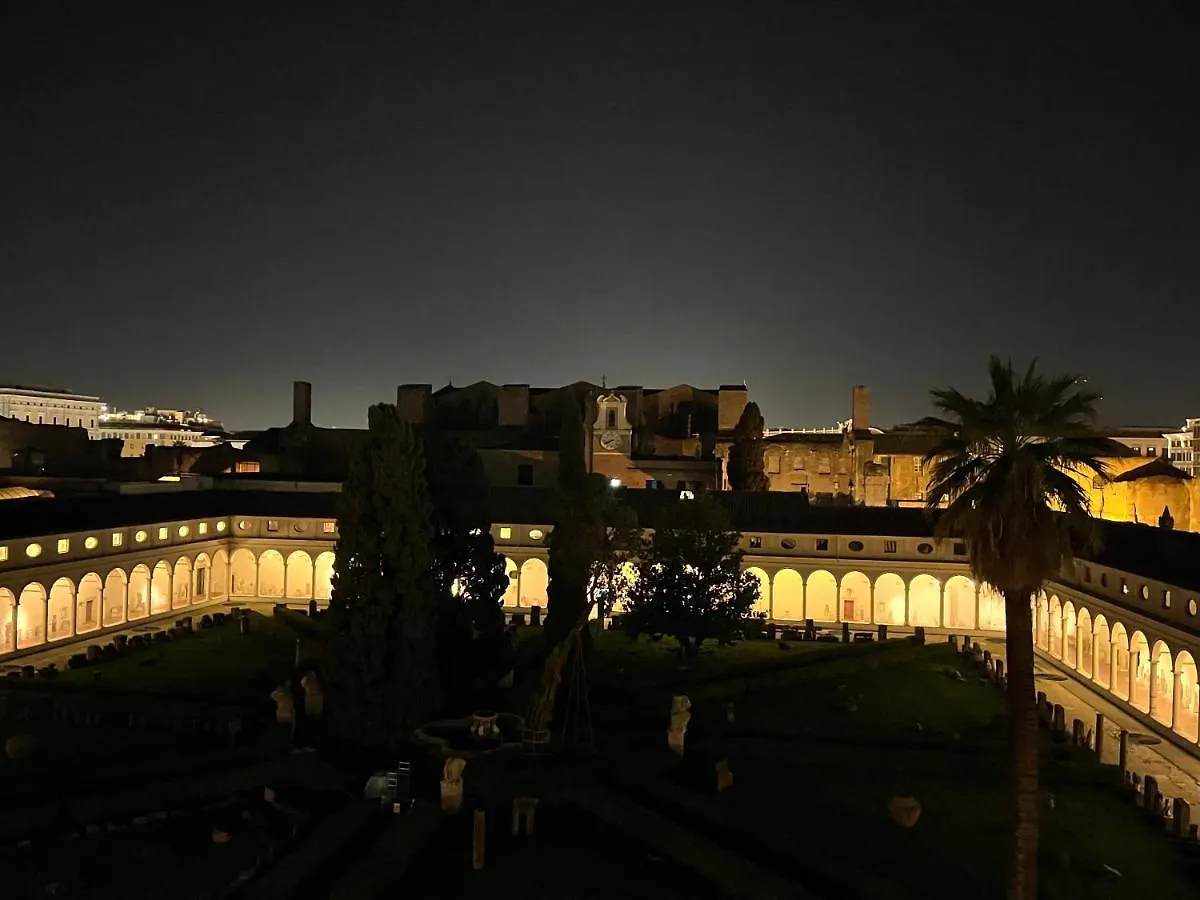 Vendégház Camera X2 Con Splendida Vista Sulle Terme Di Diocleziano E Sul Chiostro Di Michelangelo Róma Olaszország